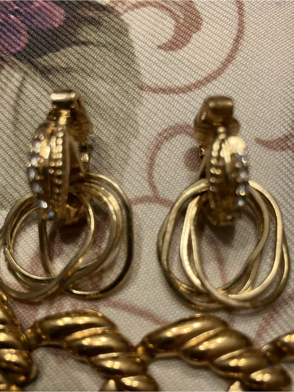 NAPIER NECKLACE AND EARRING BUNDLE - Picture 14 of 14